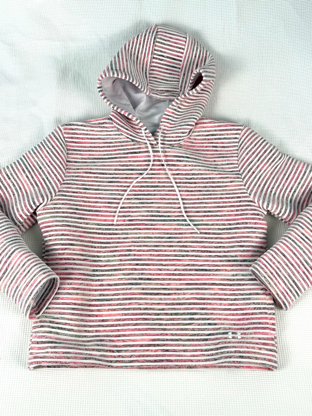 Under Armour Loose Size Medium Women Sweatshirt Striped Pink & White